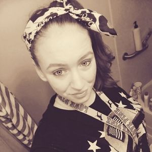 Meet your Posher, Kathryne